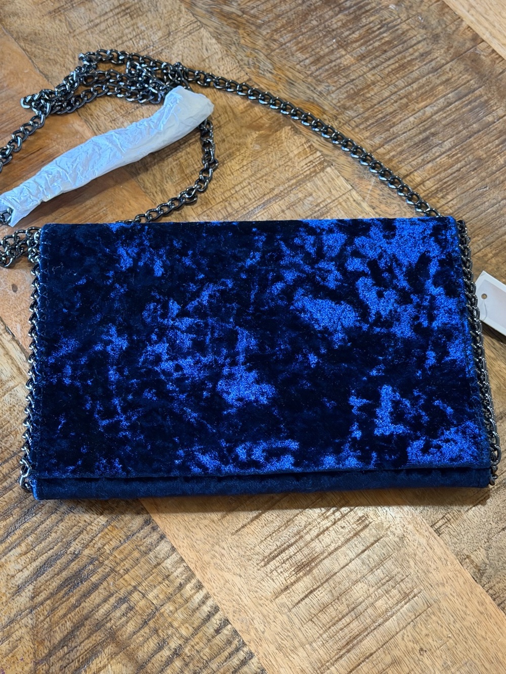NWT Chelsea 28 Deep Navy Blue Velvet & Chain Clutch Medieval